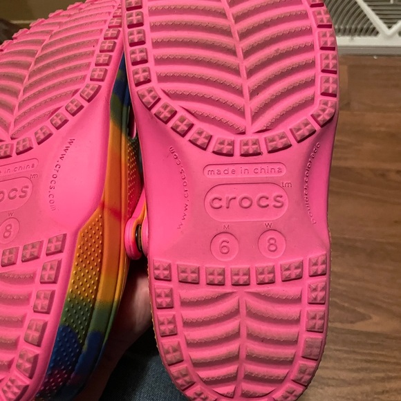 Crocs - Picture 4 of 5